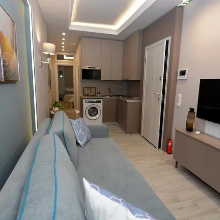 Chic Living 2 Kavala